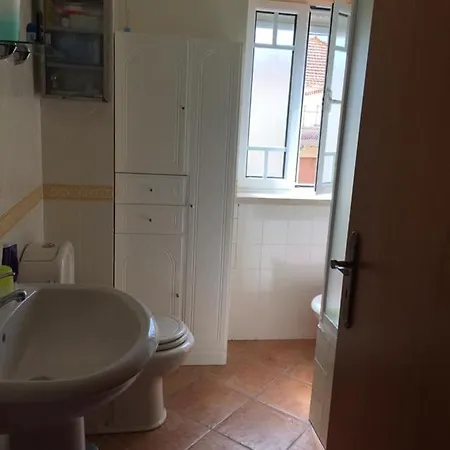 Bed & Breakfast Montejunto Rose *
